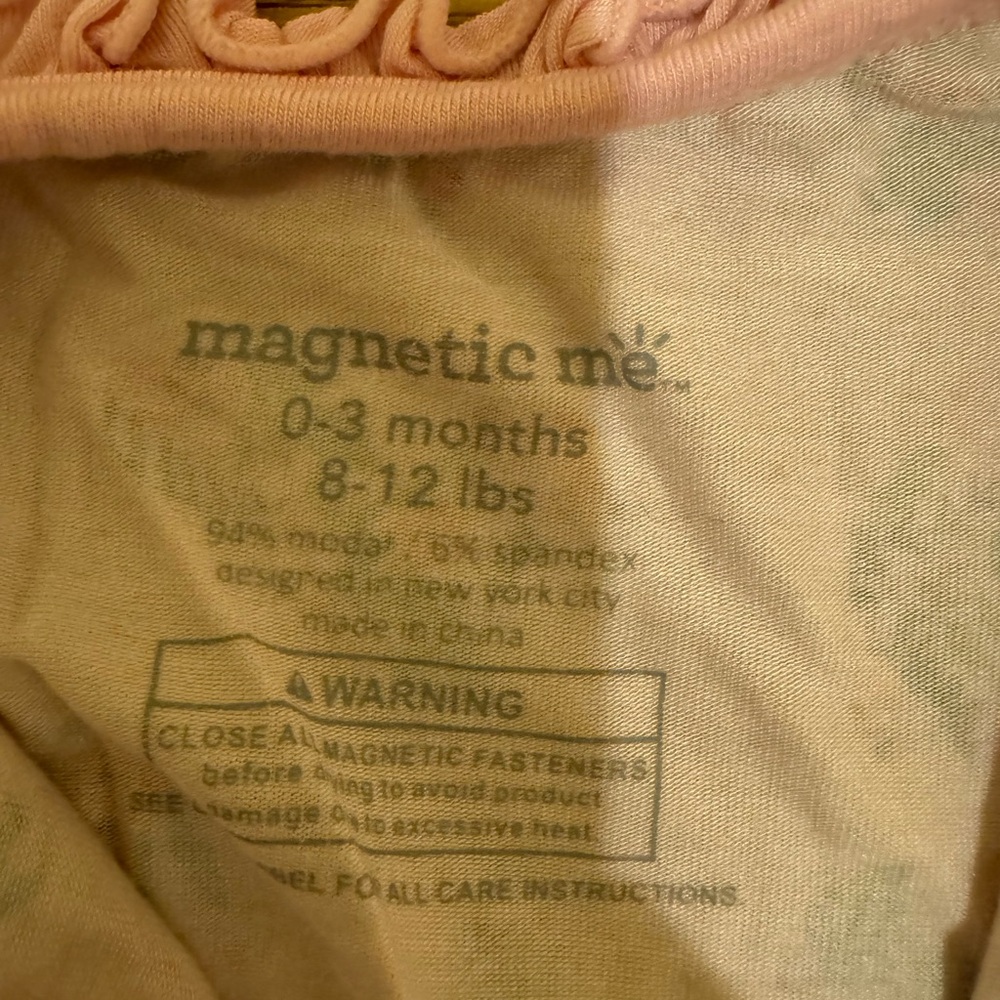 Magnetic Me ruffles one piece - Picture 2 of 2